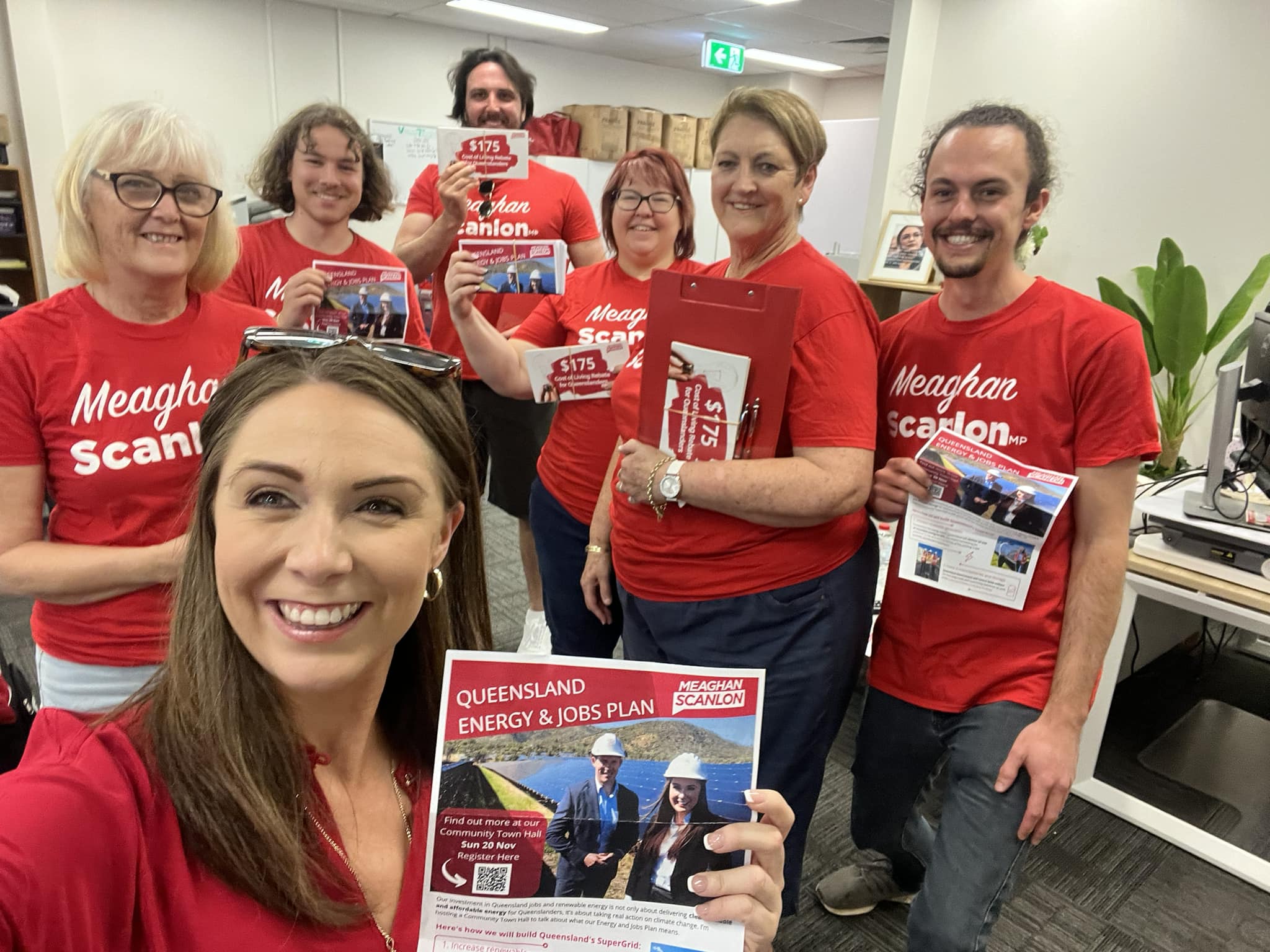 Volunteer Main Image